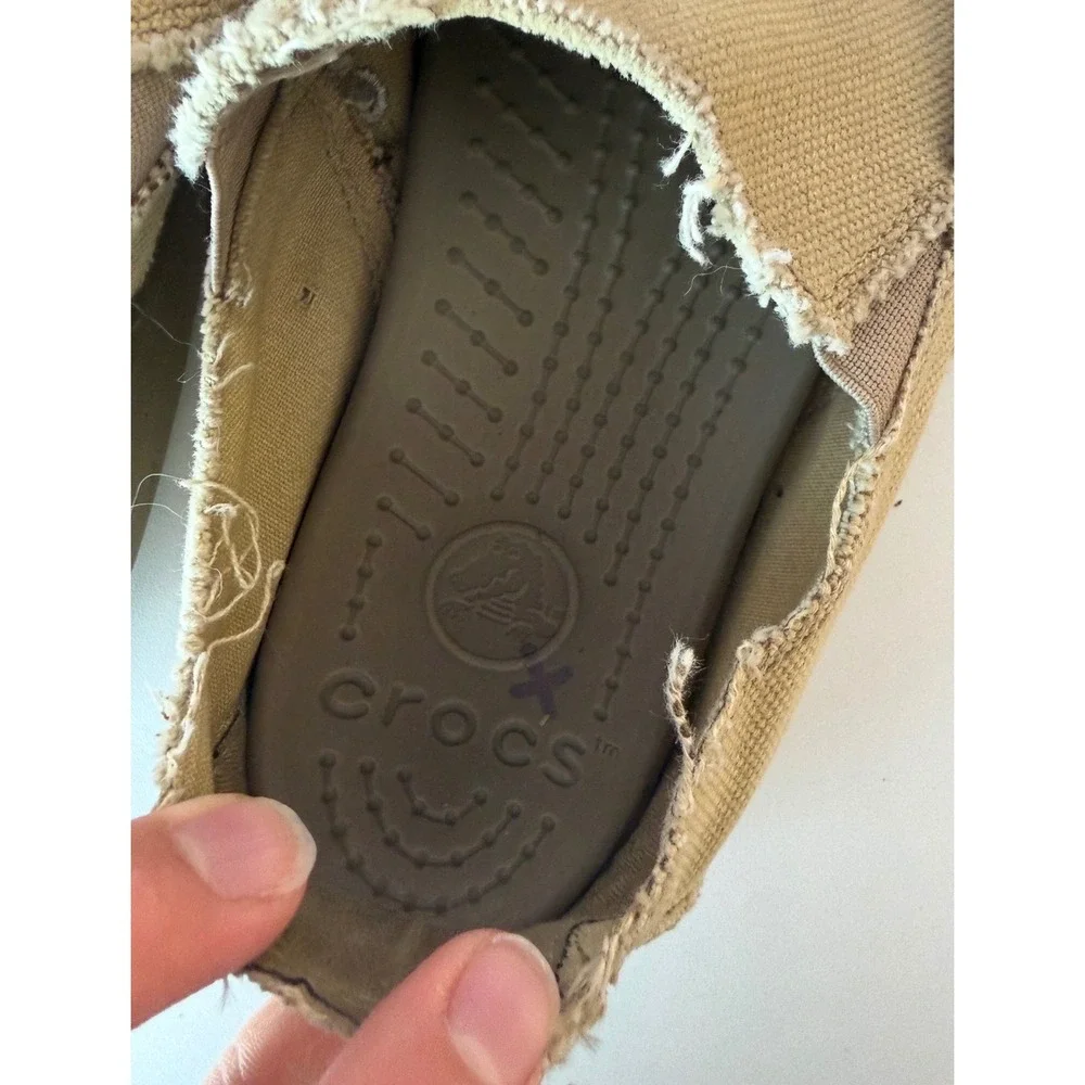 Crocs Men's Santa Cruz Loafers Khaki Canvas Size 9 Frayed Edges Croslite Foam